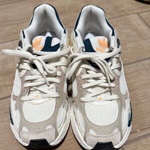 Adidas Cream and Tan Sneakers with Navy Accents